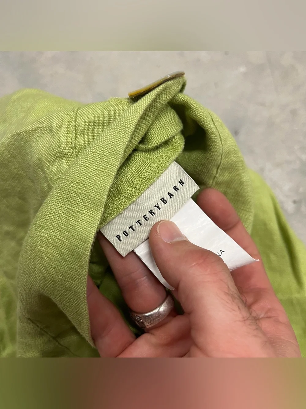 Pottery Barn Textured 100% Big Button Pillow Cover 18 X 18 -Lime Green